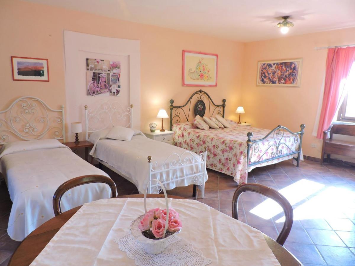 Casale Fedele Family Relax B&B Vicino Al Borgo Ronciglione  Buitenkant foto